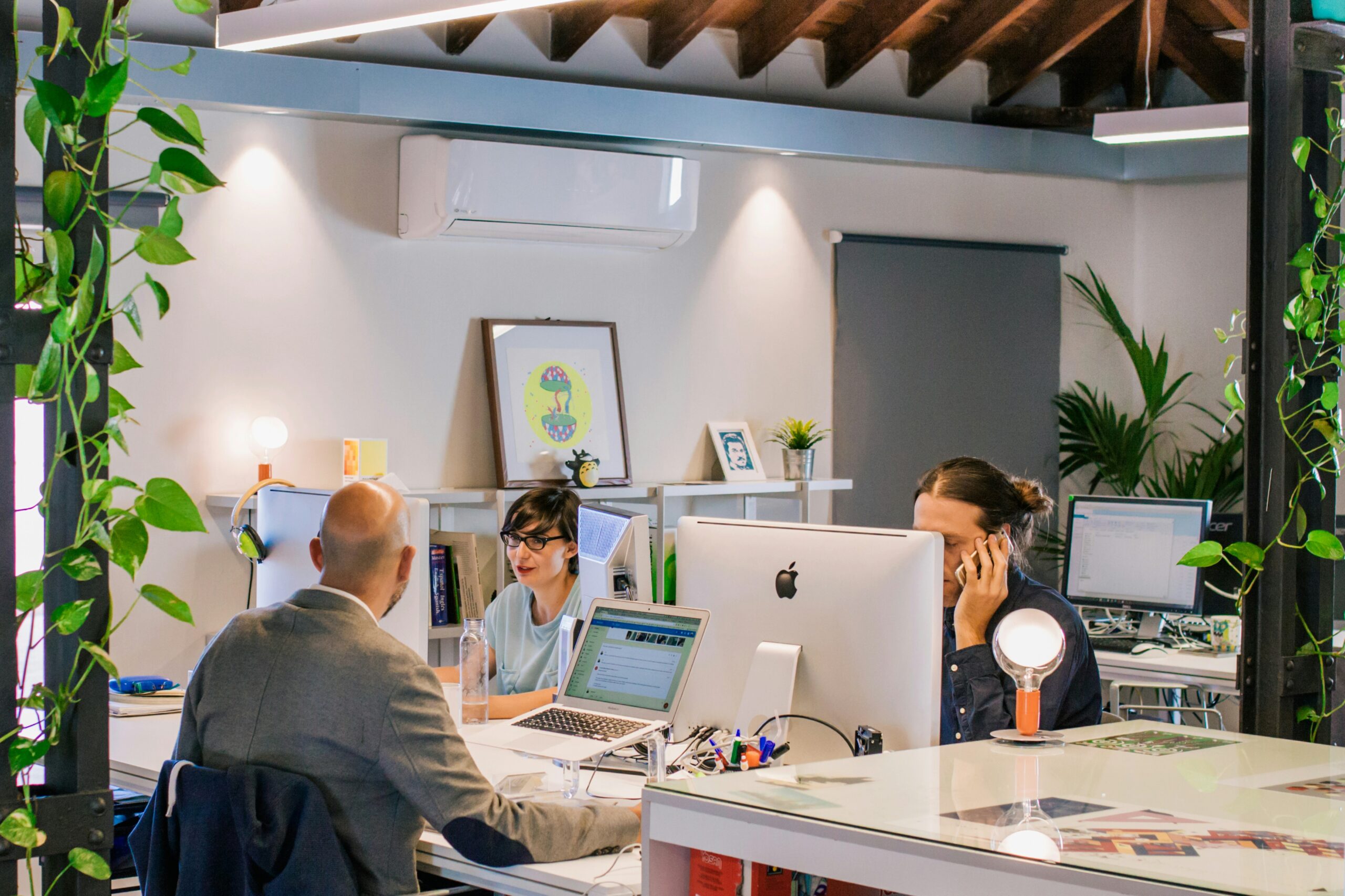 DIGITAL MARKETING agencia innn v16espxkrou unsplash